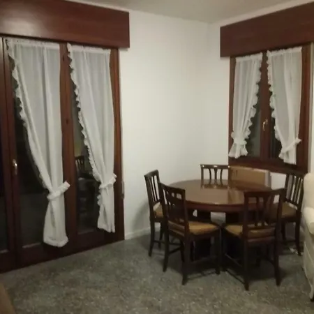 Casa Laguna Venezia Apartment *